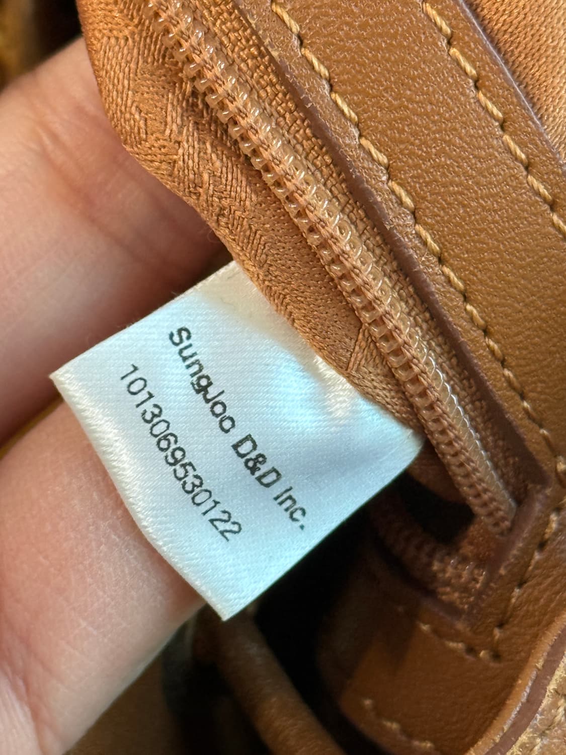 mcm 엠씨엠 정품 여성 가방 복조리백 트로스백 숄더백 상품이미지10