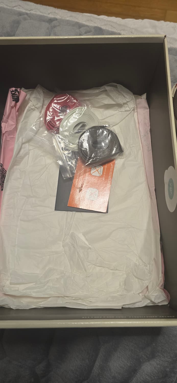 조던 트래비스 스캇 리버스모카 250 상품이미지5