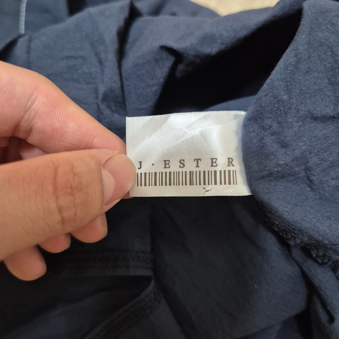 미우미우 크롭 카라 반팔 셔츠 상품이미지6