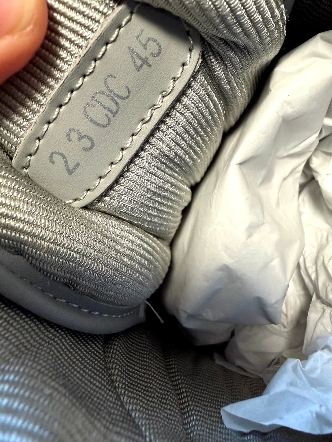 디올 새상품급 남성 스니커즈 285 상품이미지4