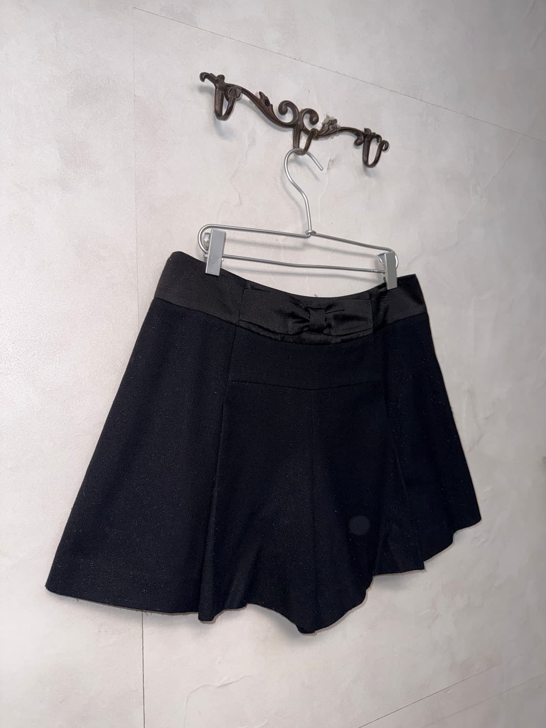 Black back ribbon pleats shorts 상품이미지2