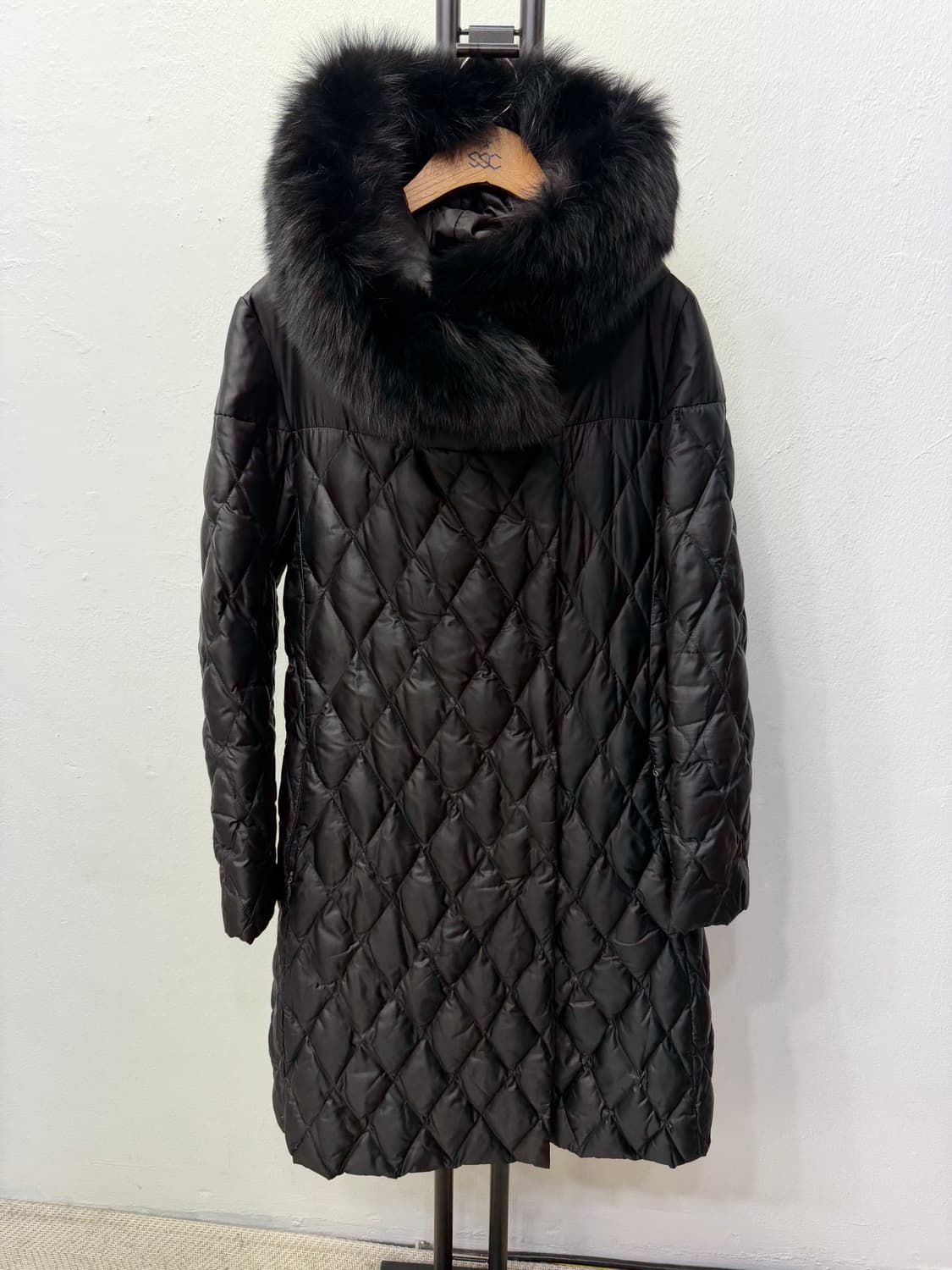 정품) 막스마라 블랙 퀼팅 후드퍼 패딩 38(55-66) 상품이미지1
