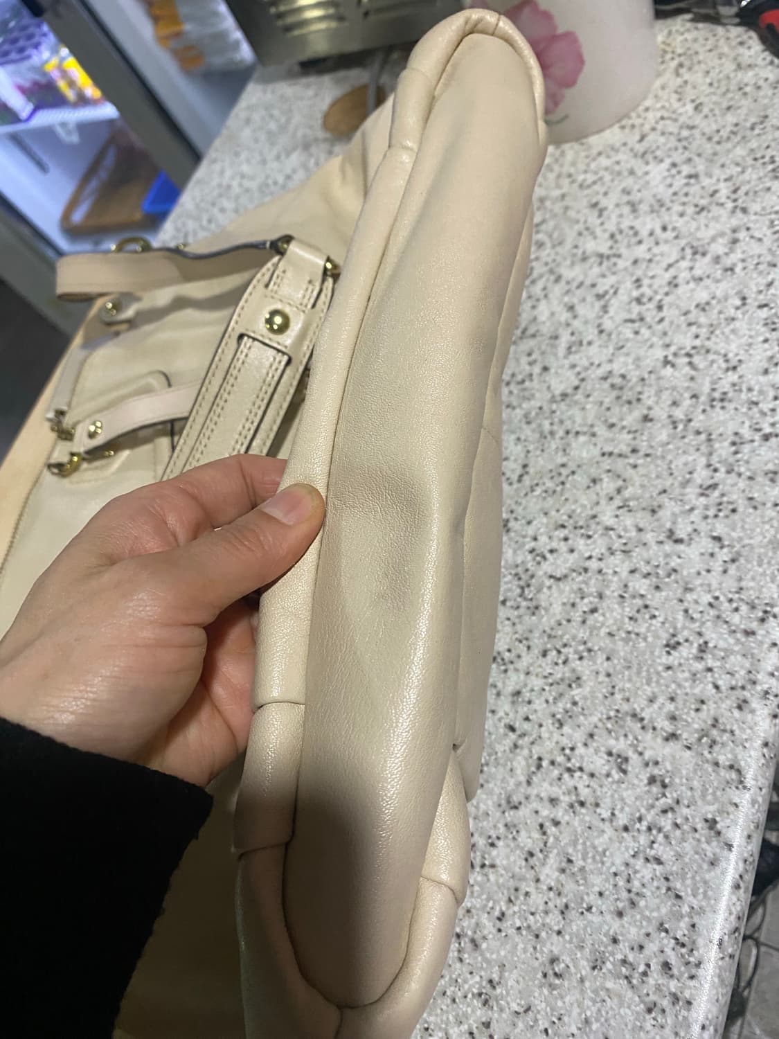 코치 아이보리 가죽 백 상품이미지9