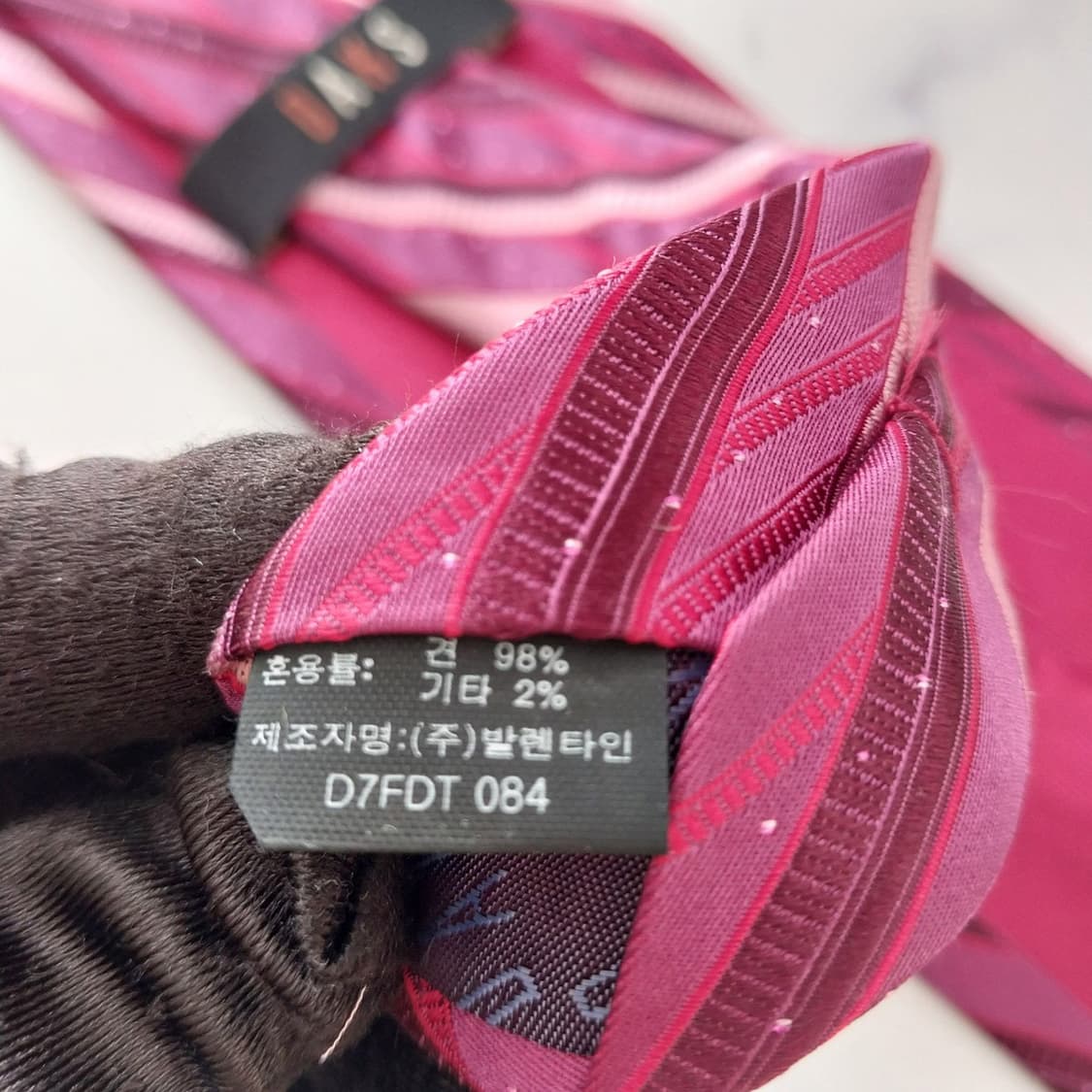 닥스 실크 레드 스트라이프 패턴 넥타이 8.7cm A+등급 K1948 상품이미지10