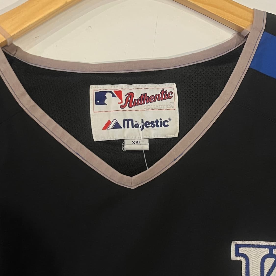 마제스틱 캔자스시티 블루•블랙 웜업  상품이미지3