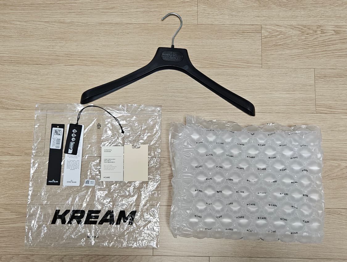 (급처.정품보증서유)스톤아일랜드 25ss 룸우븐 경량패딩 M 새제품 상품이미지9