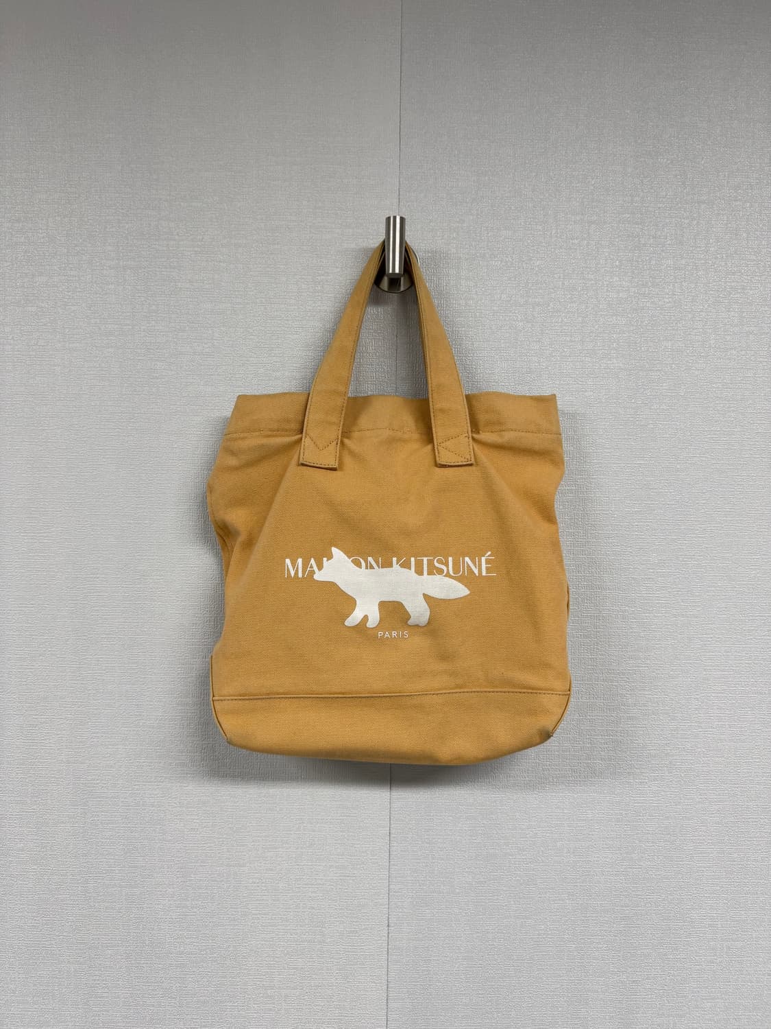 메종키츠네 캔버스 토트백 상품이미지1