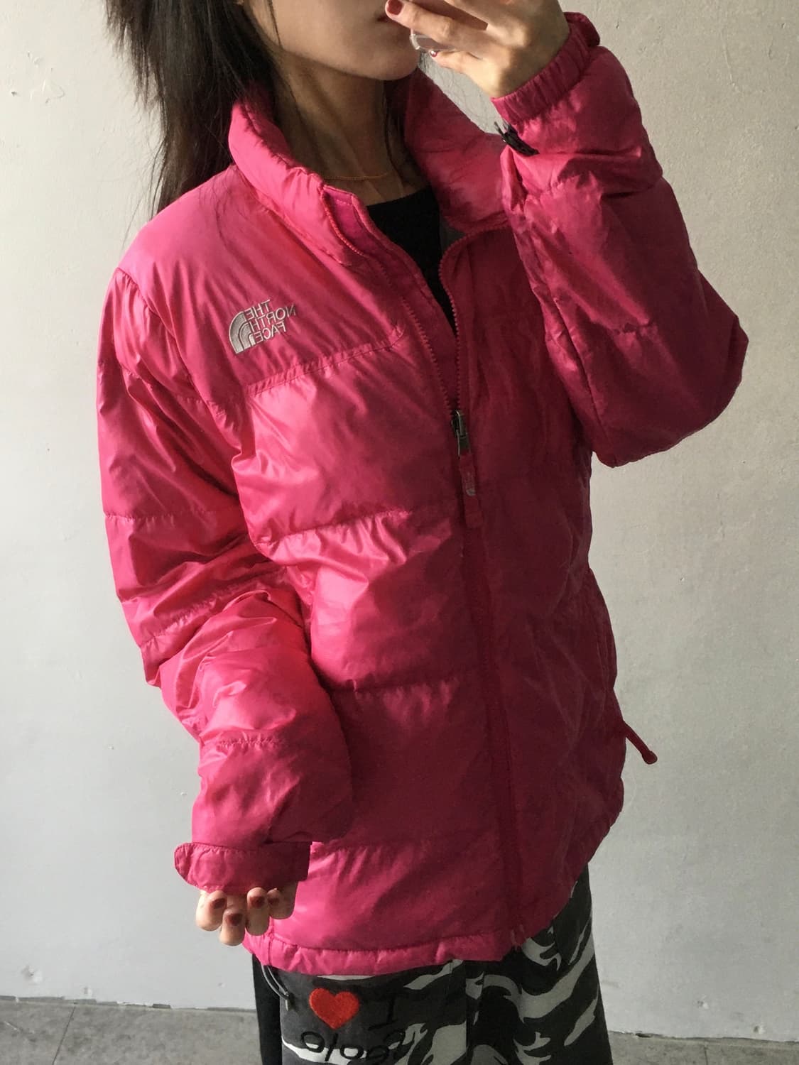 노스페이스 가슴로고 눕시패딩 상품이미지1