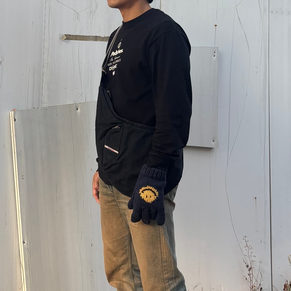 디젤 아카이브 하프문 숄더백 상품이미지2