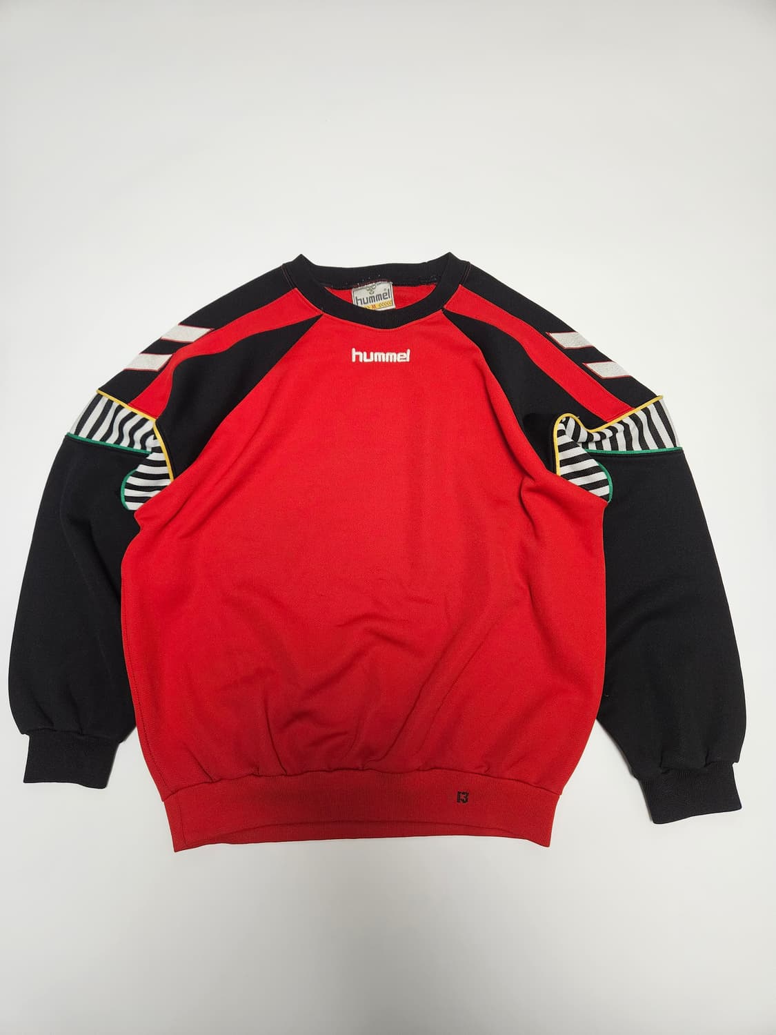 험멜 올드스쿨 맨투맨 상품이미지1