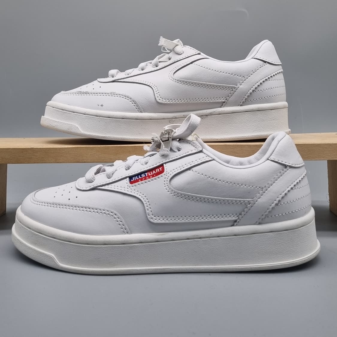 질스튜어트 스포츠 여성운동화235 상품이미지1