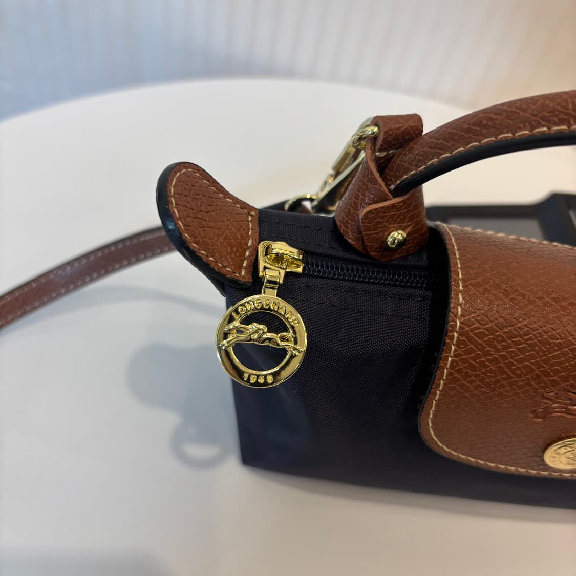 정품 롱샴 르 플리아쥬 네이비 미니      상품이미지3