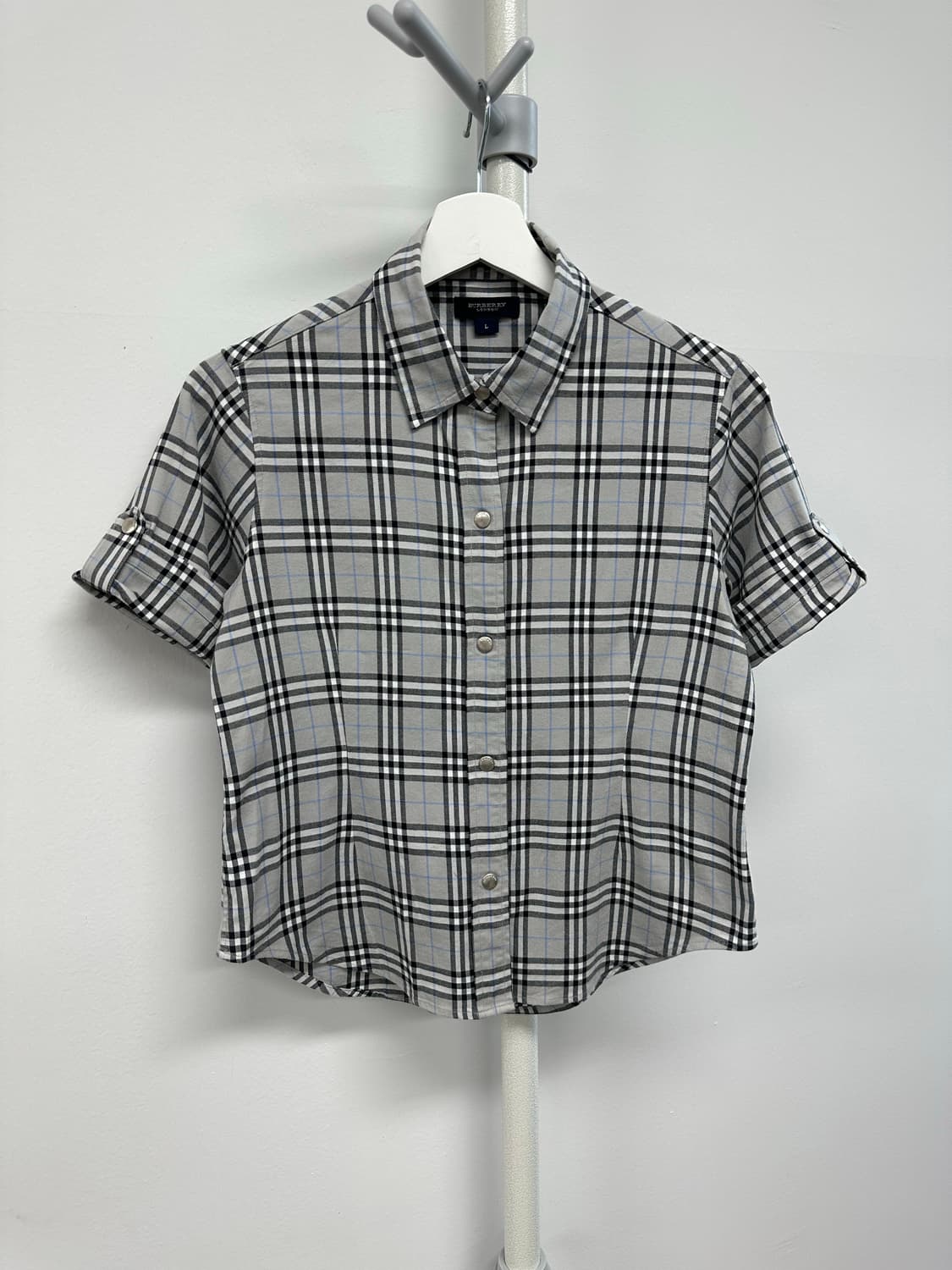 버버리 스냅버튼 하프 체크 셔츠 상품이미지1