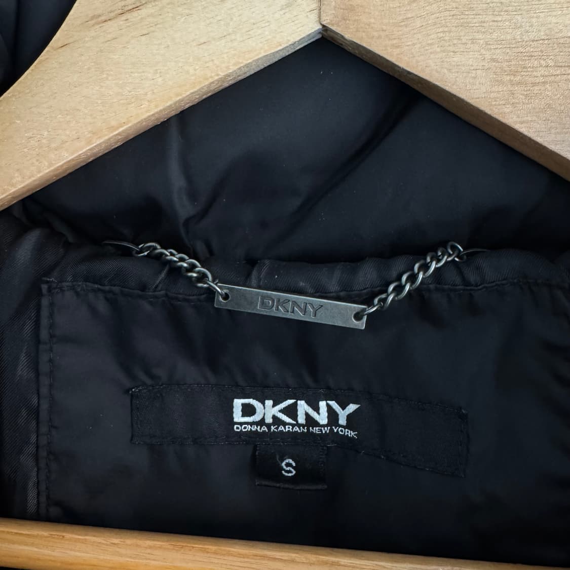 DKNY 빅카라 로고 다운 자켓 상품이미지9