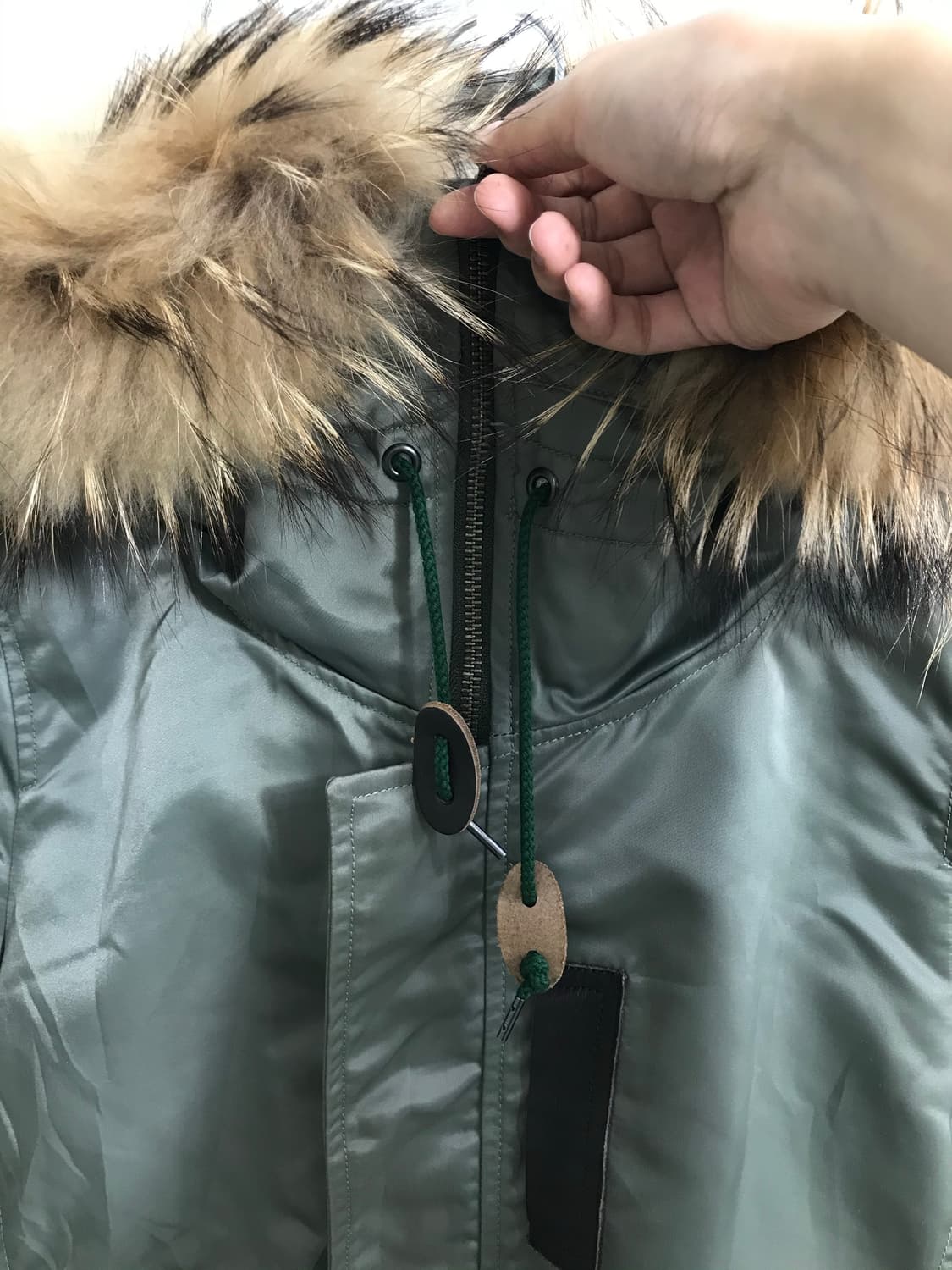 STUDIOUS 재팬 크롭 하이넥 퍼 MA-1 자켓 상품이미지4