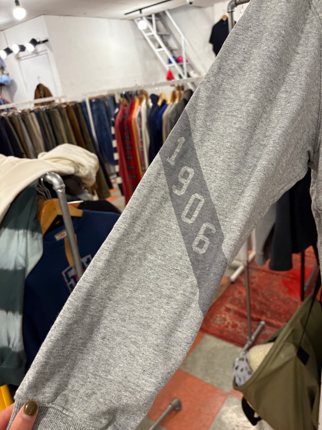 뉴발란스 후드티 상품이미지3