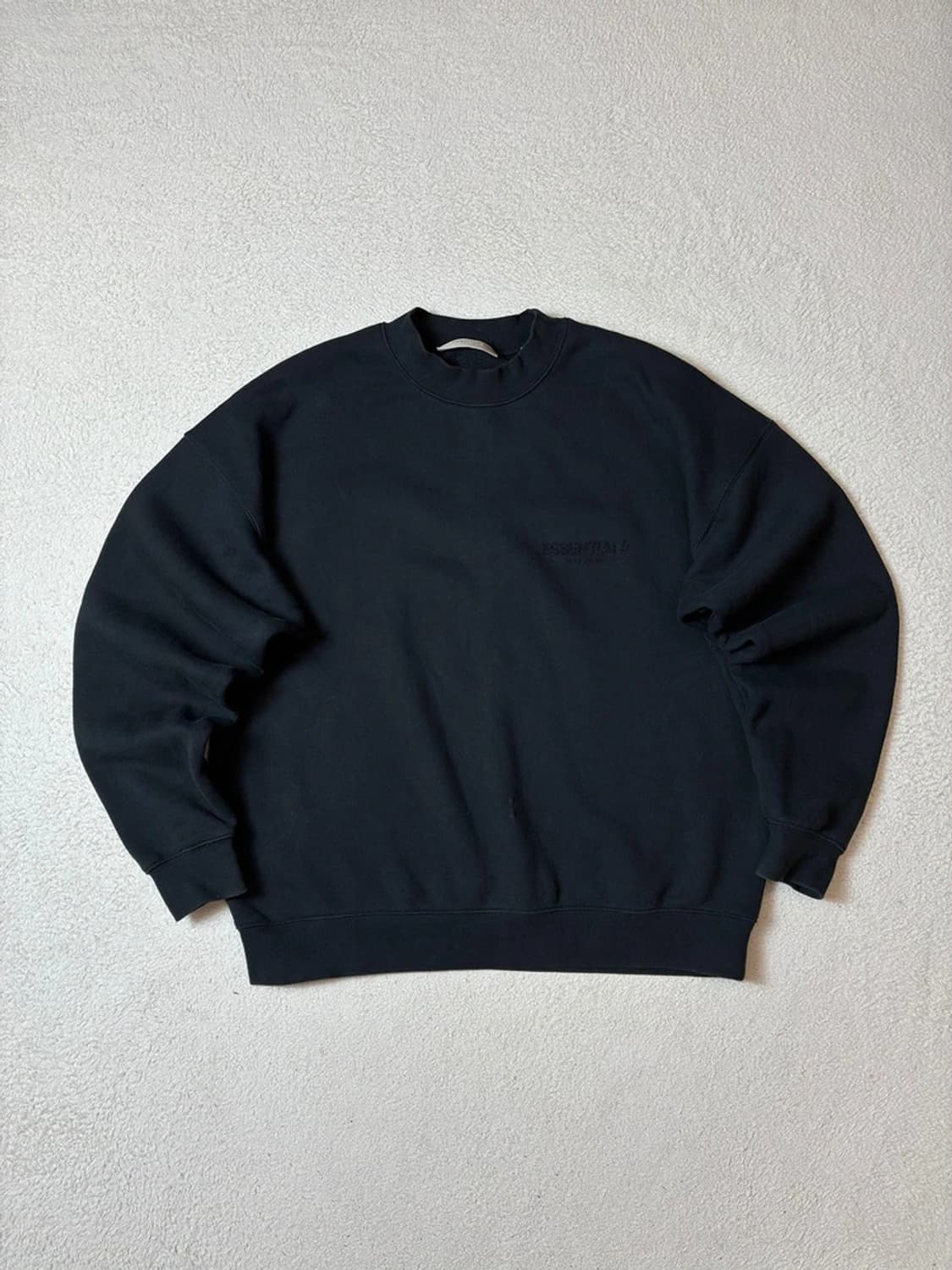 에센셜 피어오브갓 로고 시그니처 오버 맨투맨 PN7323 상품이미지5