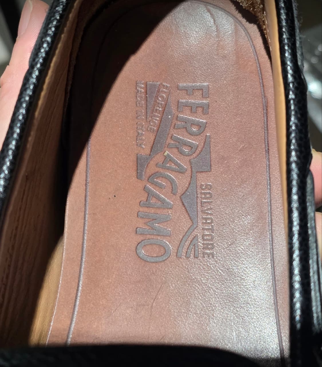 살바토레 페라가모 남성 블랙 가죽 로퍼 8½ 상품이미지5