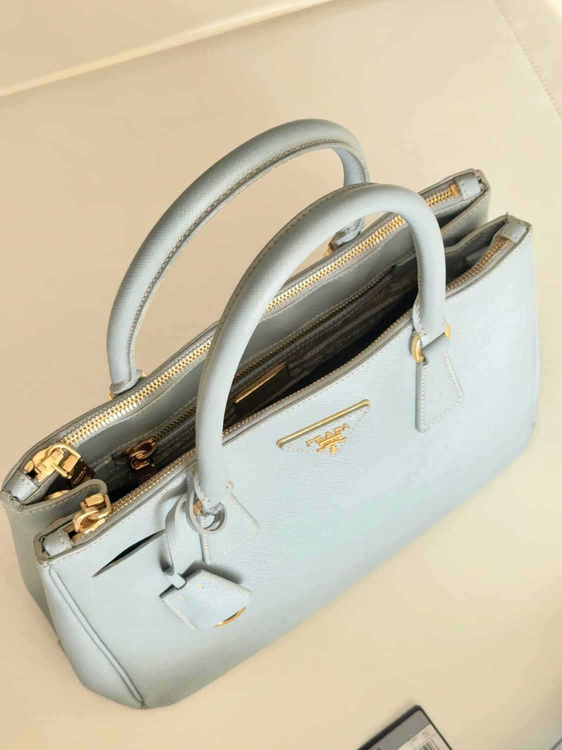 프라다 사피아노 럭스 토트 숄더백 상품이미지8