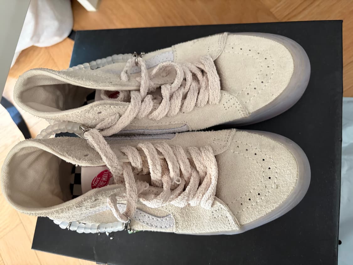 반스X아이린이즈굿 스니커즈 상품이미지2