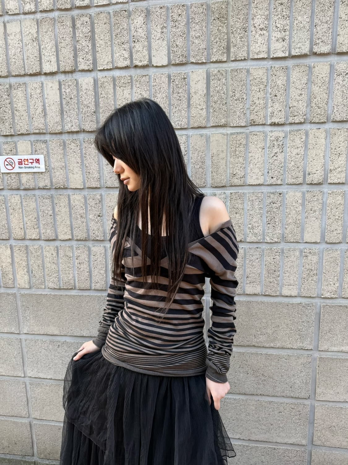 띠어리 스트라이프 오프숄더 롱 슬리브 상품이미지6