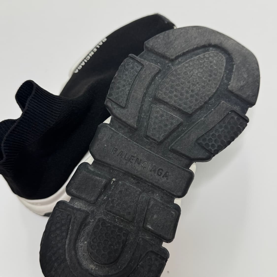 발렌시아가 스피드러너 블랙 35(230) 상품이미지5