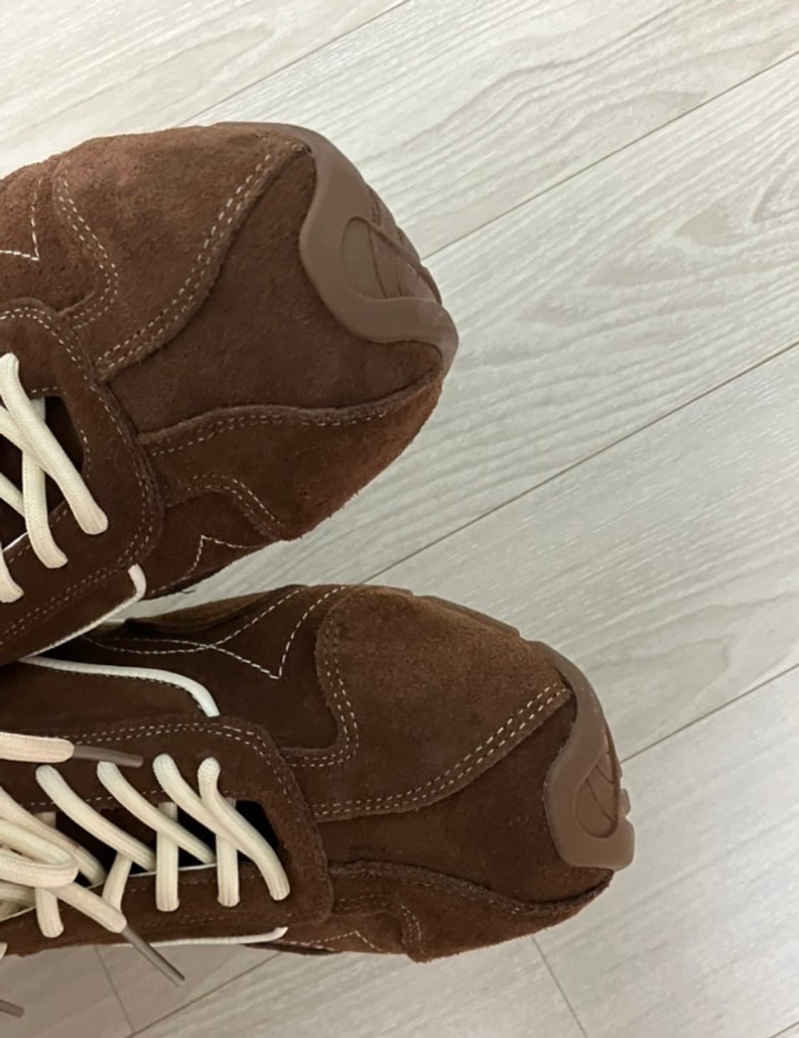 바이아덜스 스니커즈 브라운 240 상품이미지2