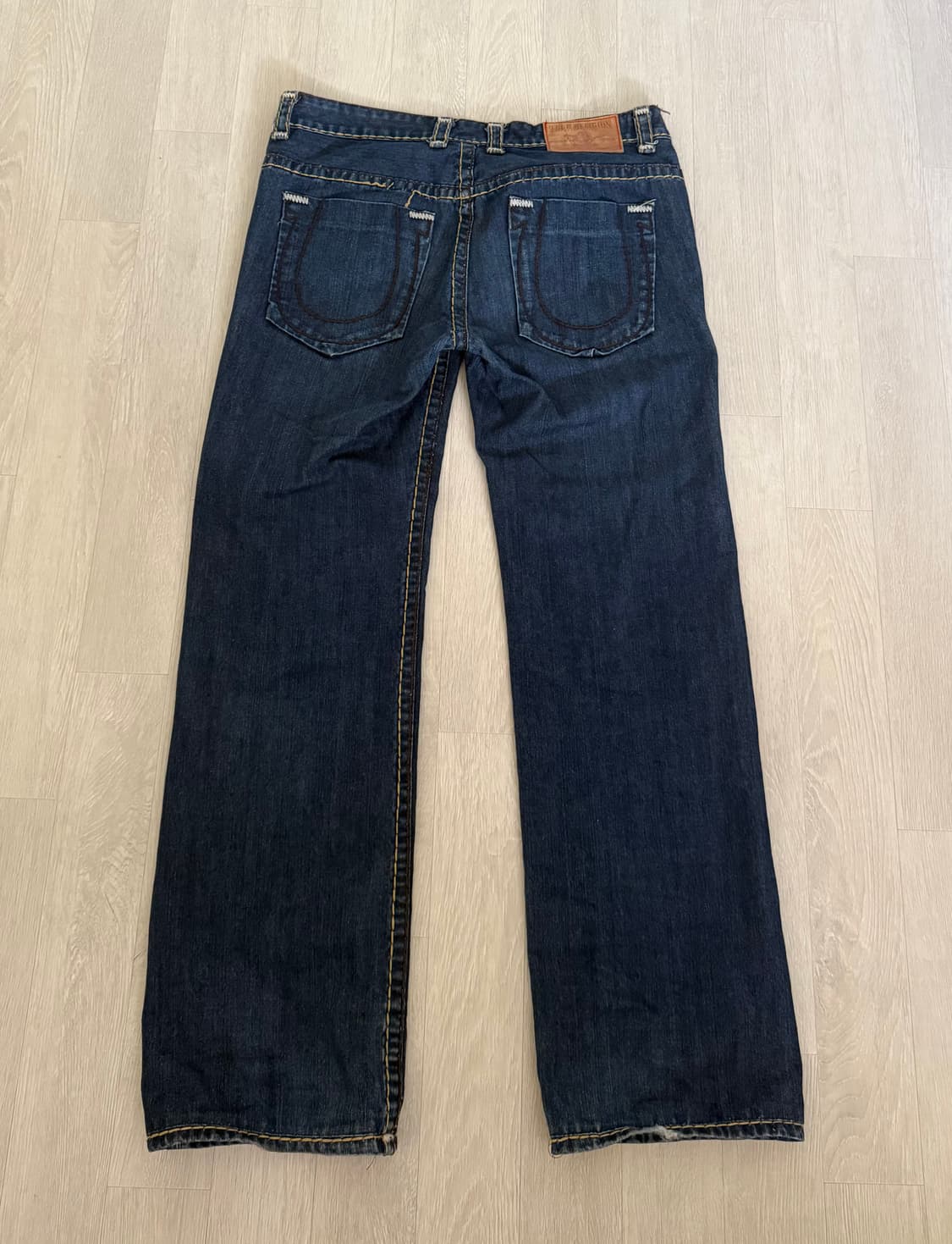 TRUE RELIGION 상품이미지2