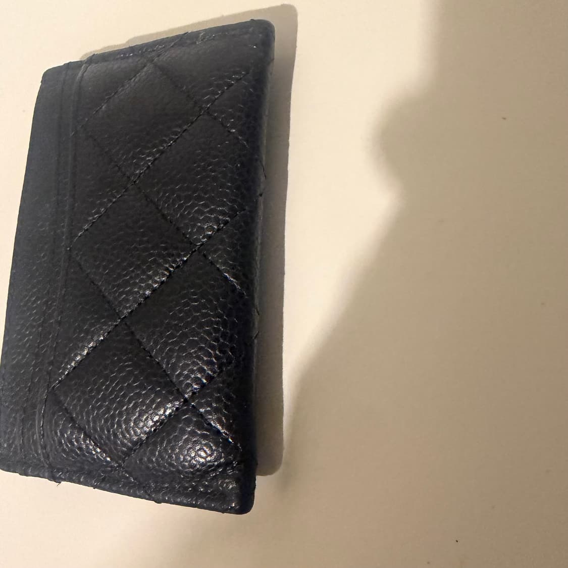 샤넬 클래식 은장 카프스킨 카드지갑 판매 상품이미지6