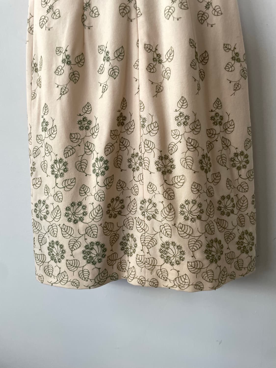 vintage v-neck embroidered wool dress 상품이미지8