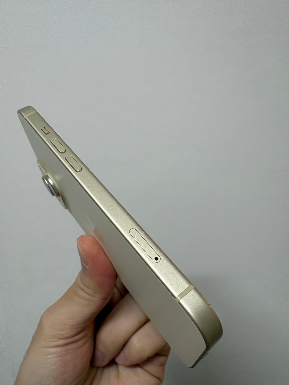 아이폰 15 옐로우 128기가 판매합니다🙂 상품이미지4