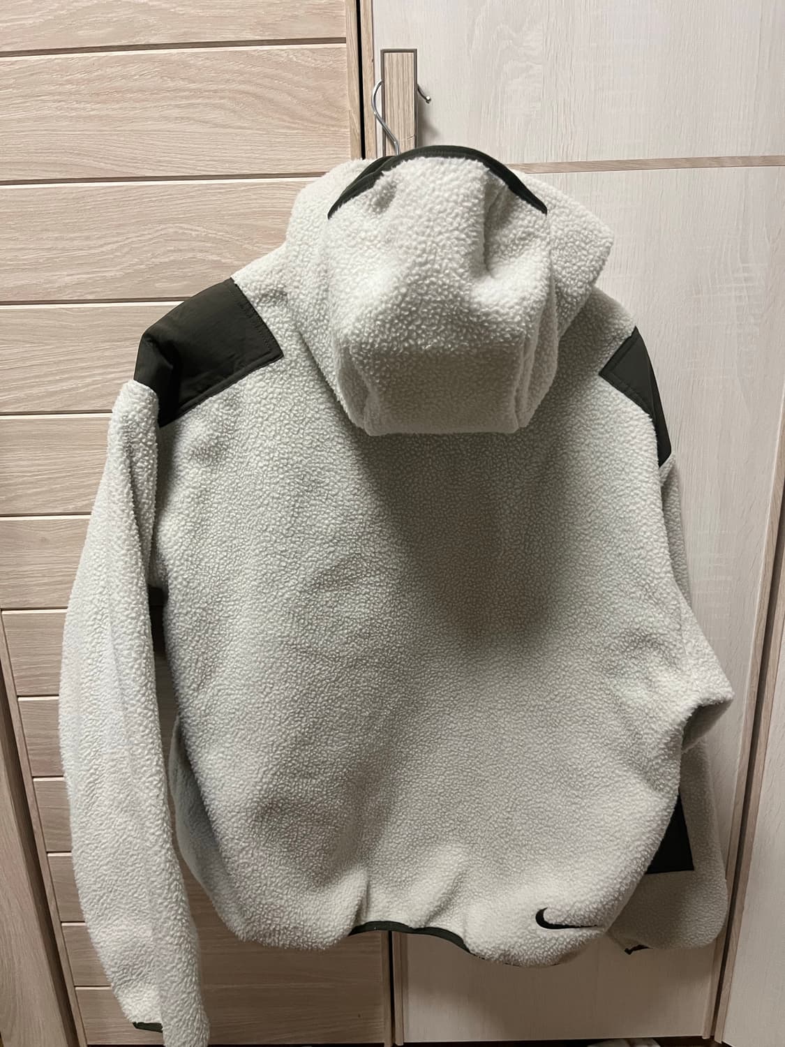 [M] 나이키 acg 바라클라바 플리스 풀오버 라이트 본 카키 상품이미지4