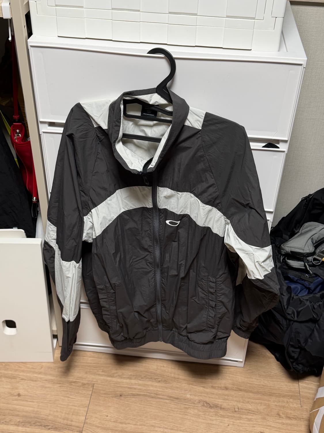 오클리 트랙자켓 M 상품이미지1