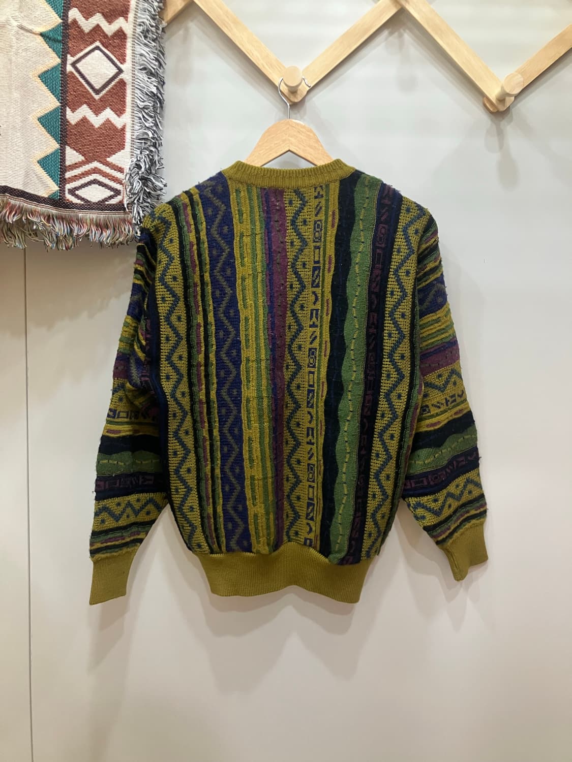 THICKWOODS 쿠지니트 M 상품이미지2