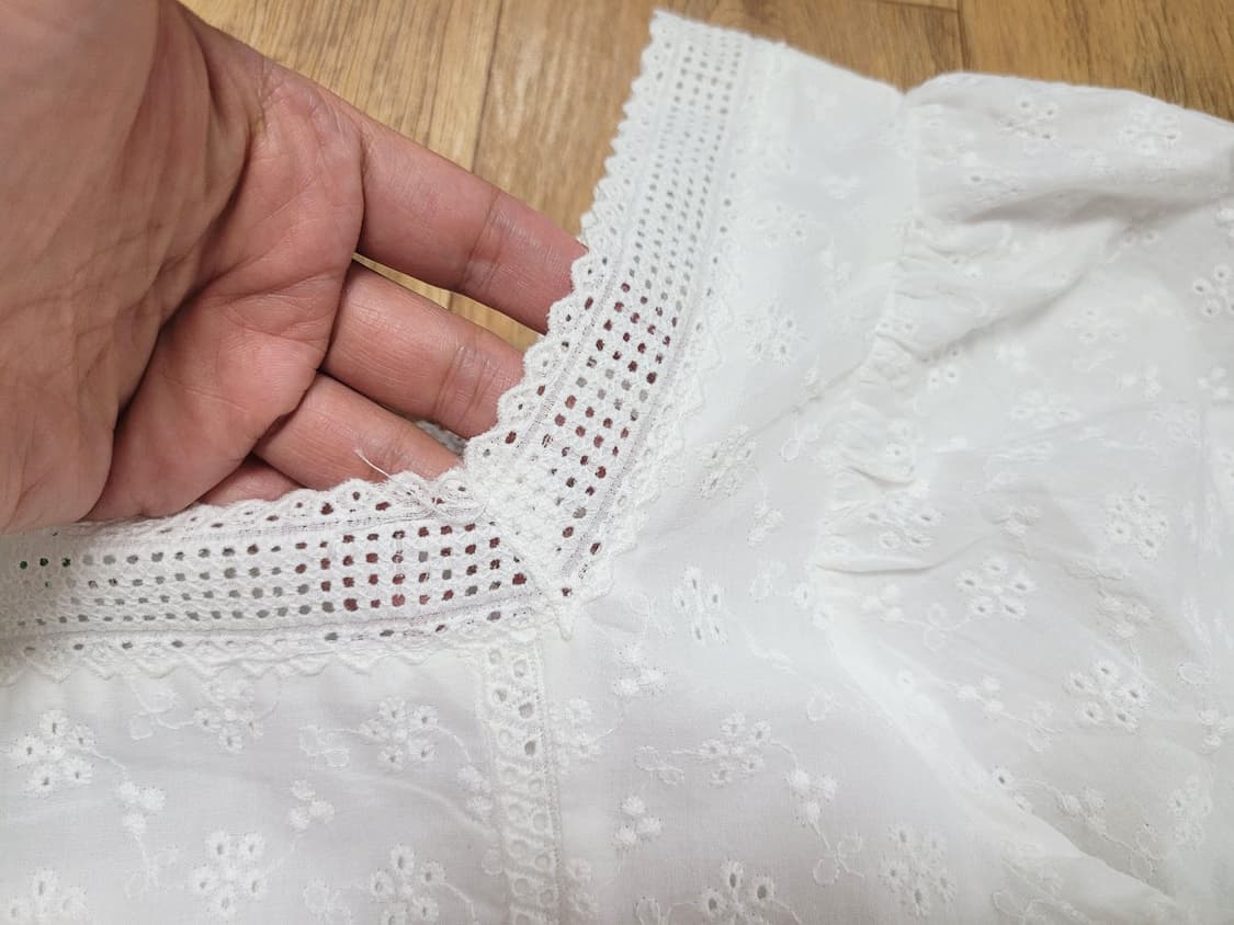 메이비베이비 디어리스트 화이트 펀칭원피스 55-66 새상품 상품이미지3