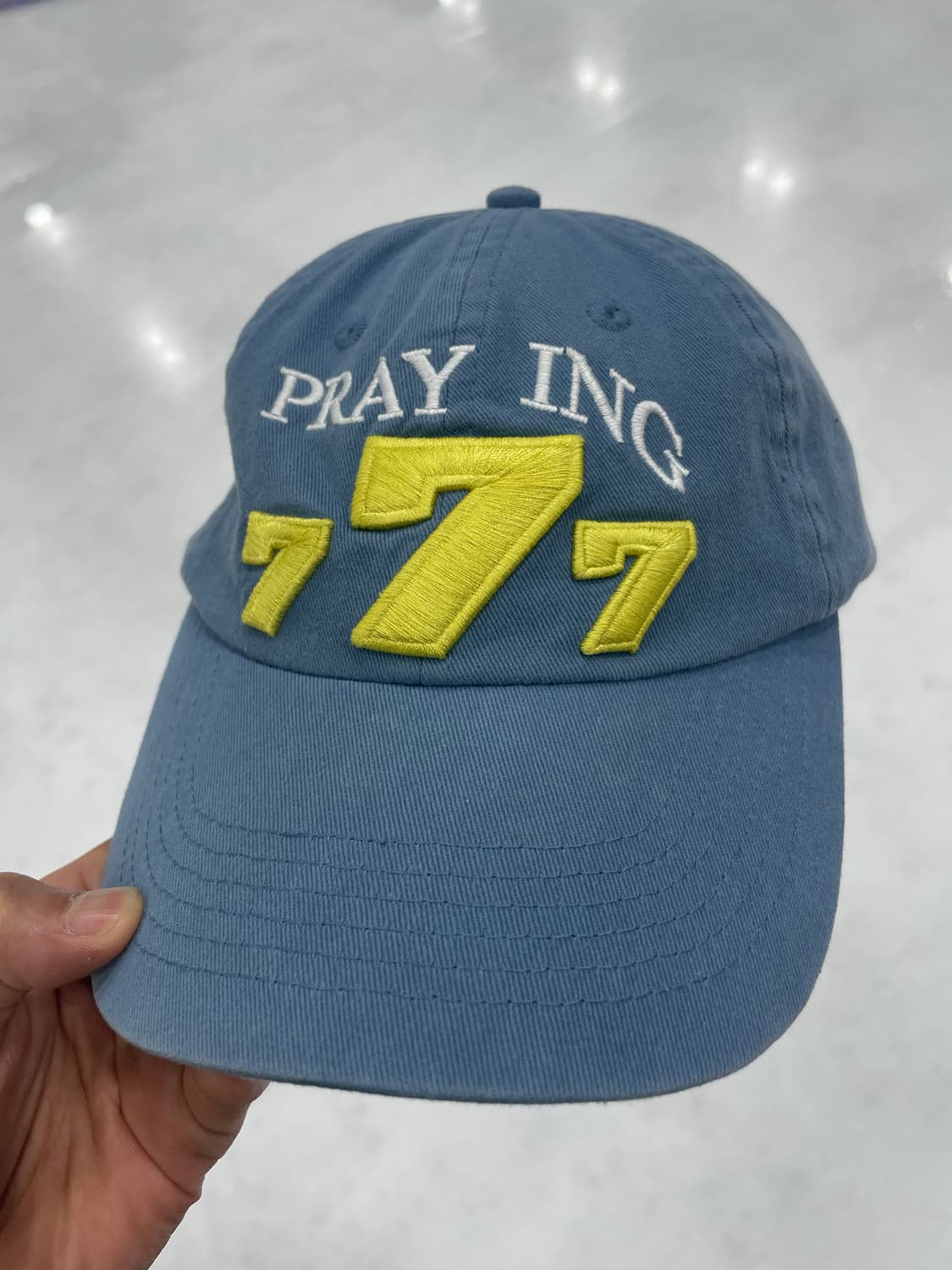 praying 777 볼캡 상품이미지1