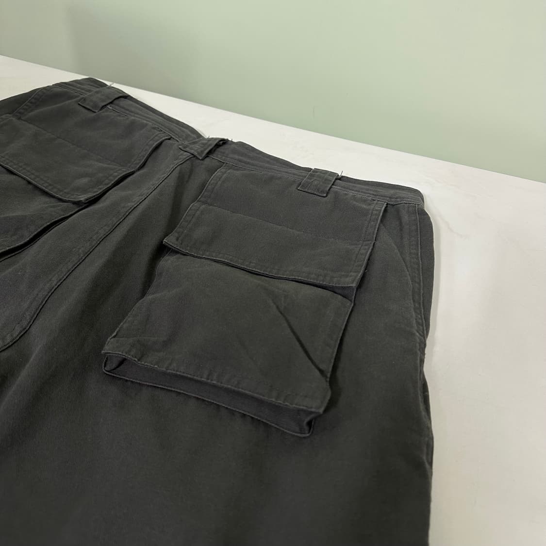 L 감마갤러리 진그레이 와이드핏 멀티카고 코튼팬츠 상품이미지6