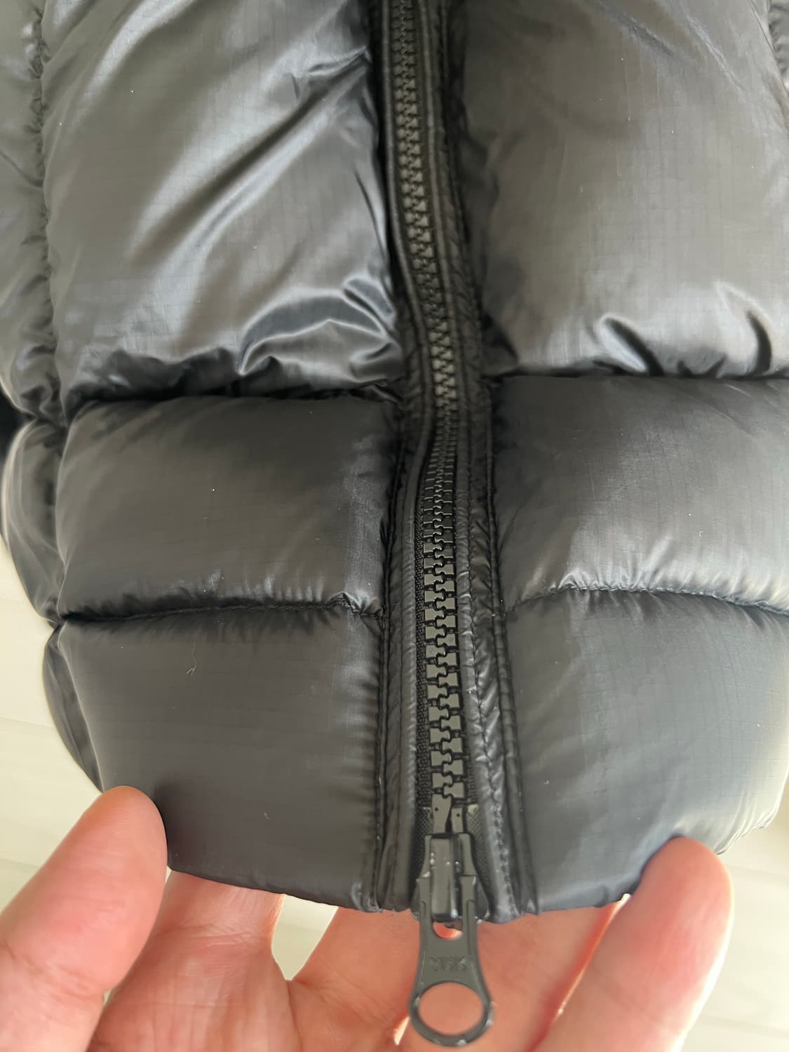 CP컴퍼니 DD쉘 니트 패딩 블랙 48 상품이미지5