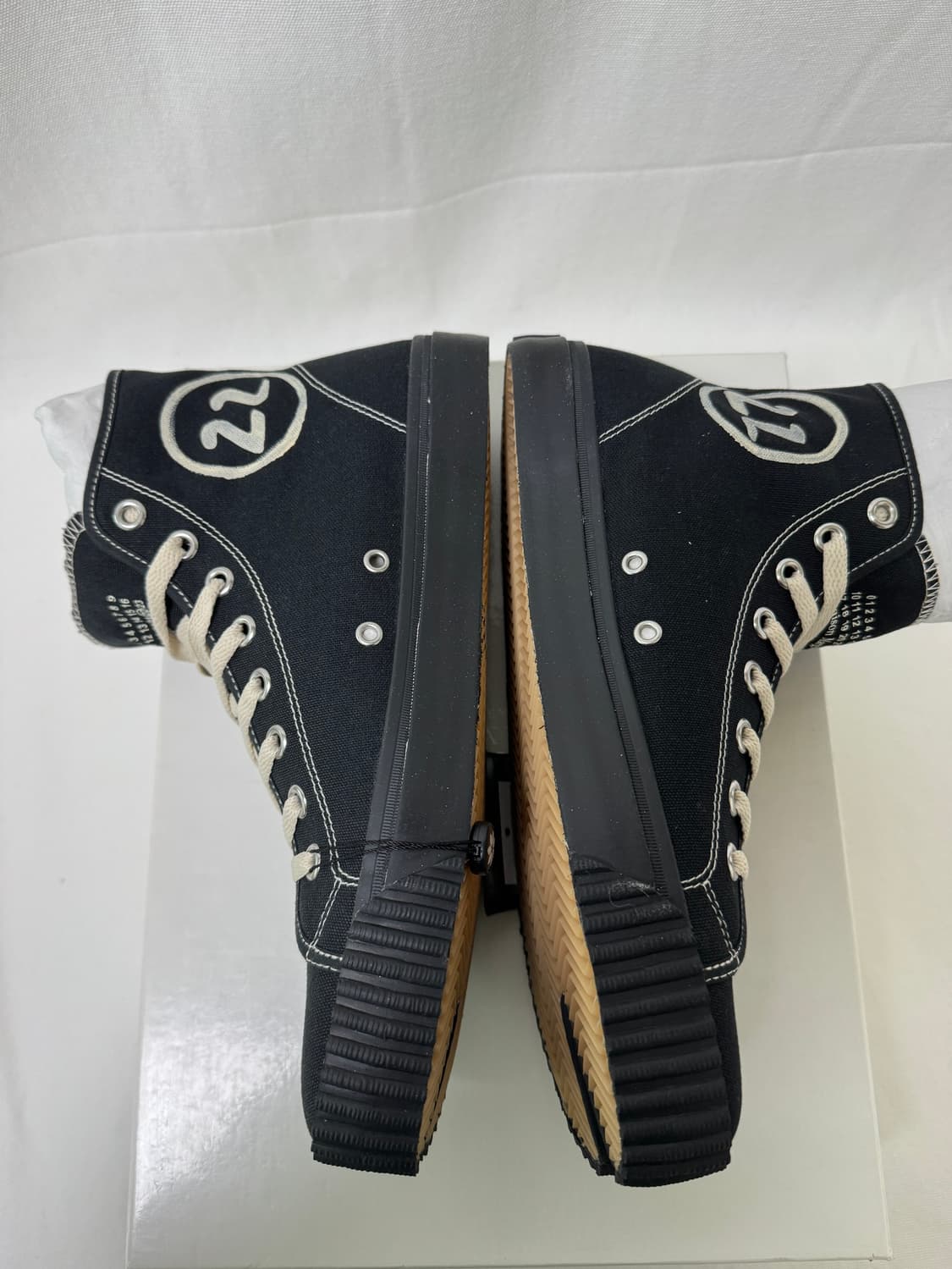 메종마르지엘라 타비 하이 블랙 43 상품이미지6