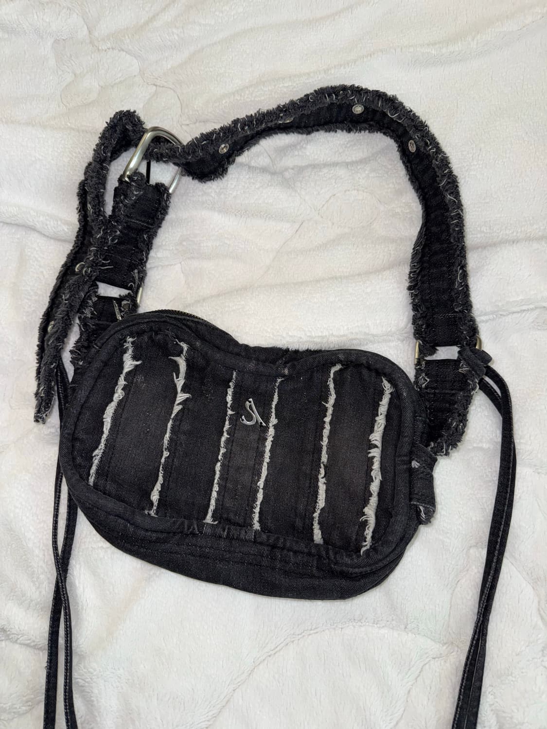 애프터아워즈 데님 CUT-OFF 숄더백 [블랙] 상품이미지4