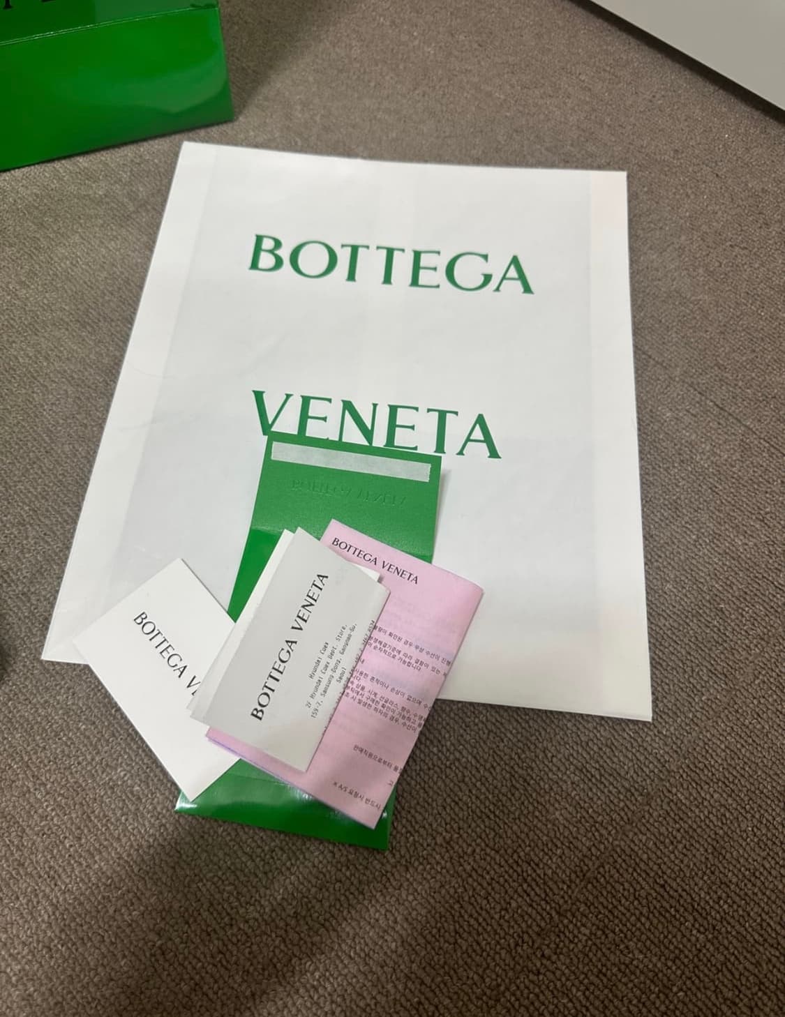 급처) 보테가배네타 카세트 미니 백 상품이미지7