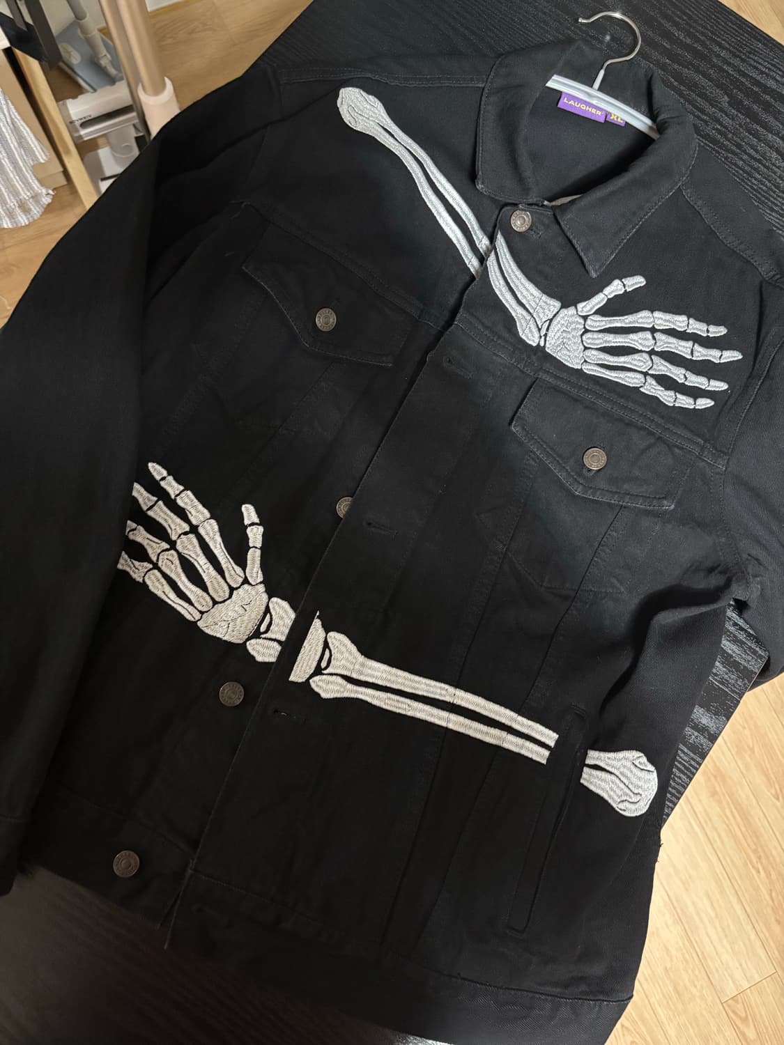 라퍼 HUG SKELETON DENIM JACKET 상품이미지1