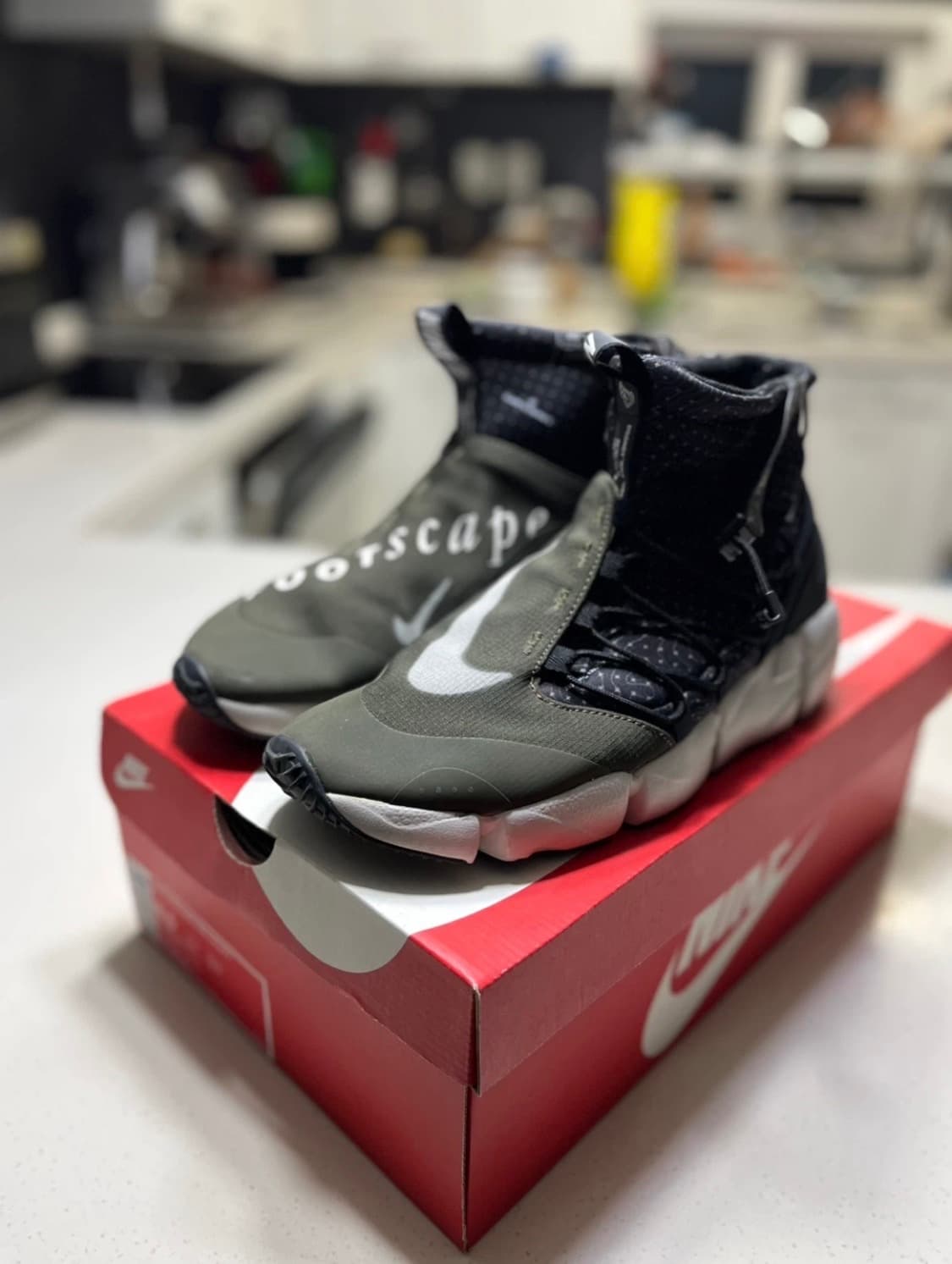 나이키 풋스케이프 미드 유틸리티 상품이미지1