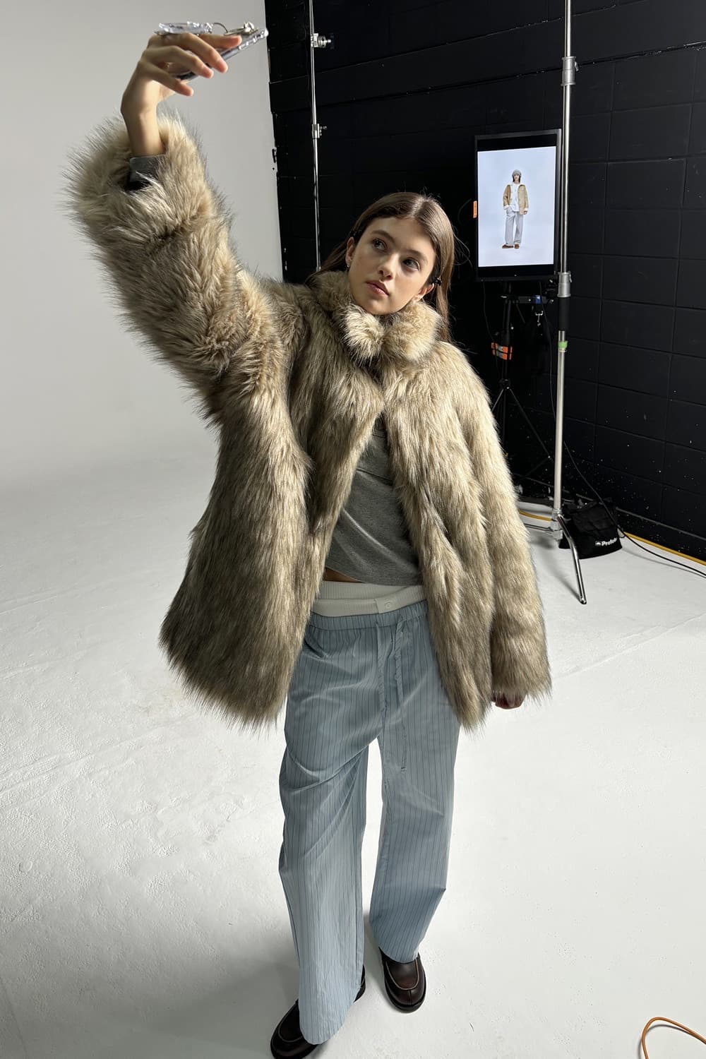 (구해요) 애프터아워즈 퍼자켓 구합니다 (사이즈 상관 없음) 상품이미지1