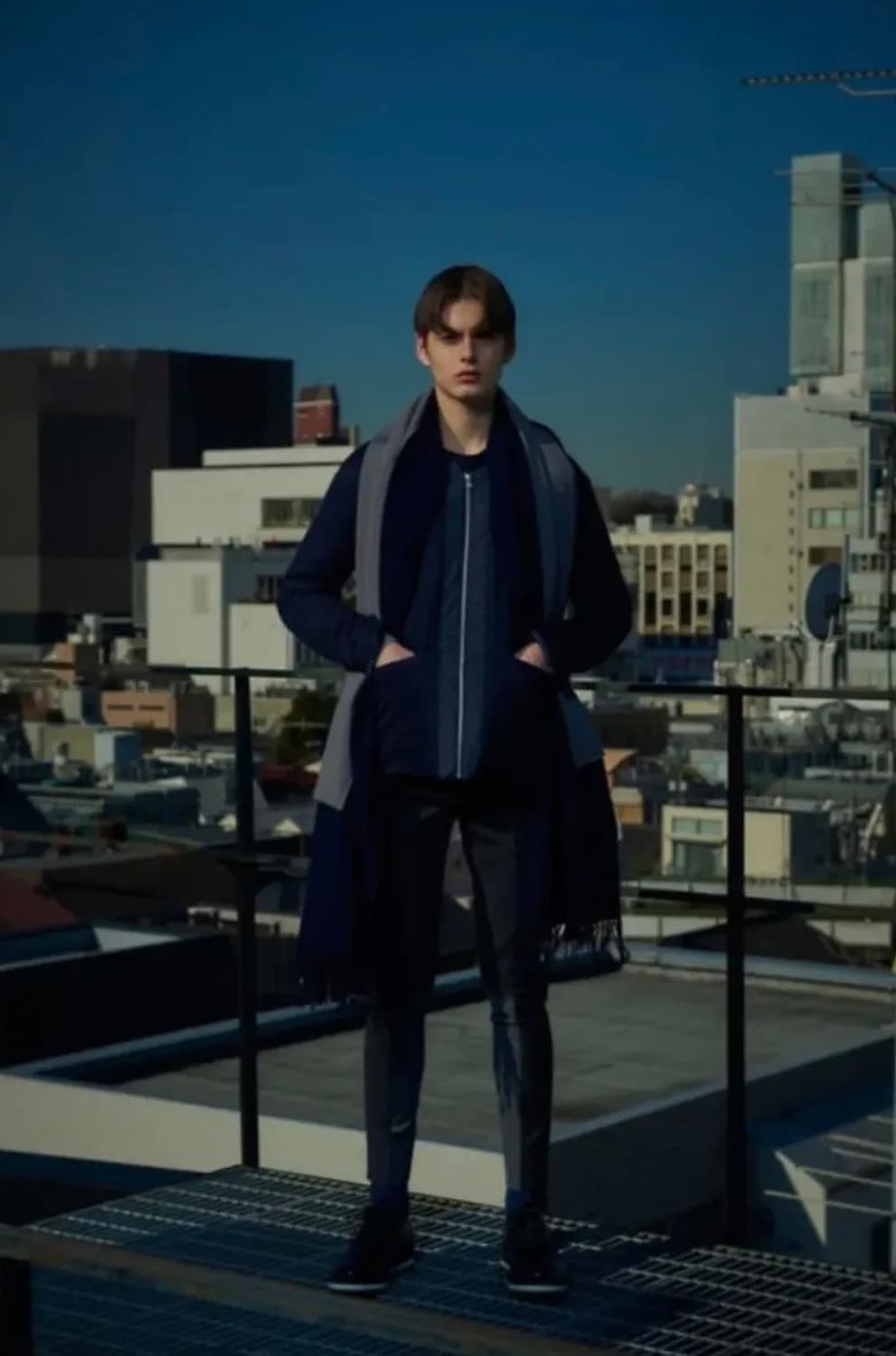 존 언더커버 논카라 패디드 풀 집 자켓 상품이미지5