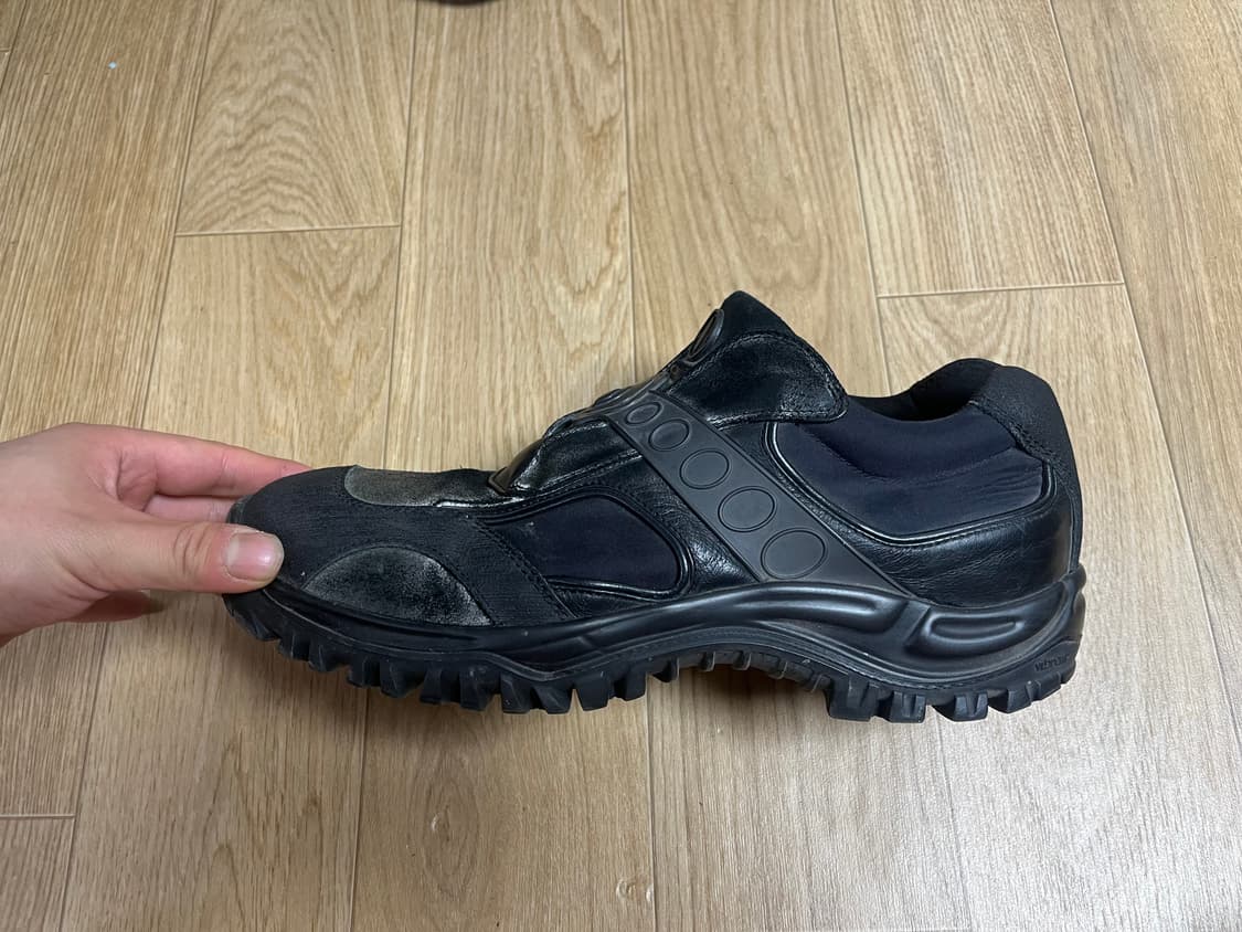 키코 코스타디노브 안타라스 42사이즈 상품이미지3