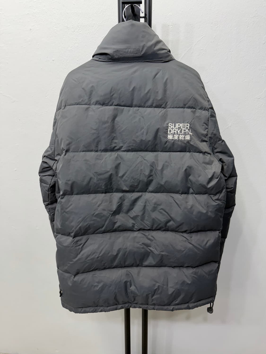 정품) 슈퍼드라이 남성 패딩 L 상품이미지4