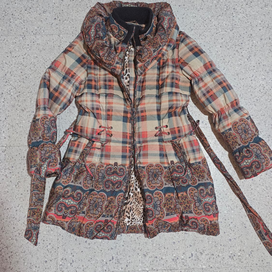 체크 패턴 벨트 유니크 패딩  코트 상품이미지6