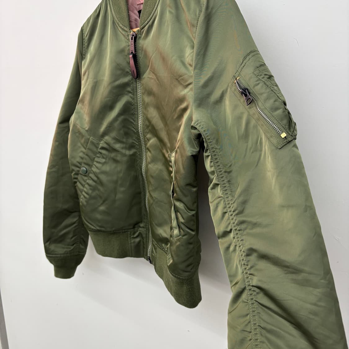 알파인더스트리 MA-1 봄버 자켓 카키 여/XS 상품이미지3