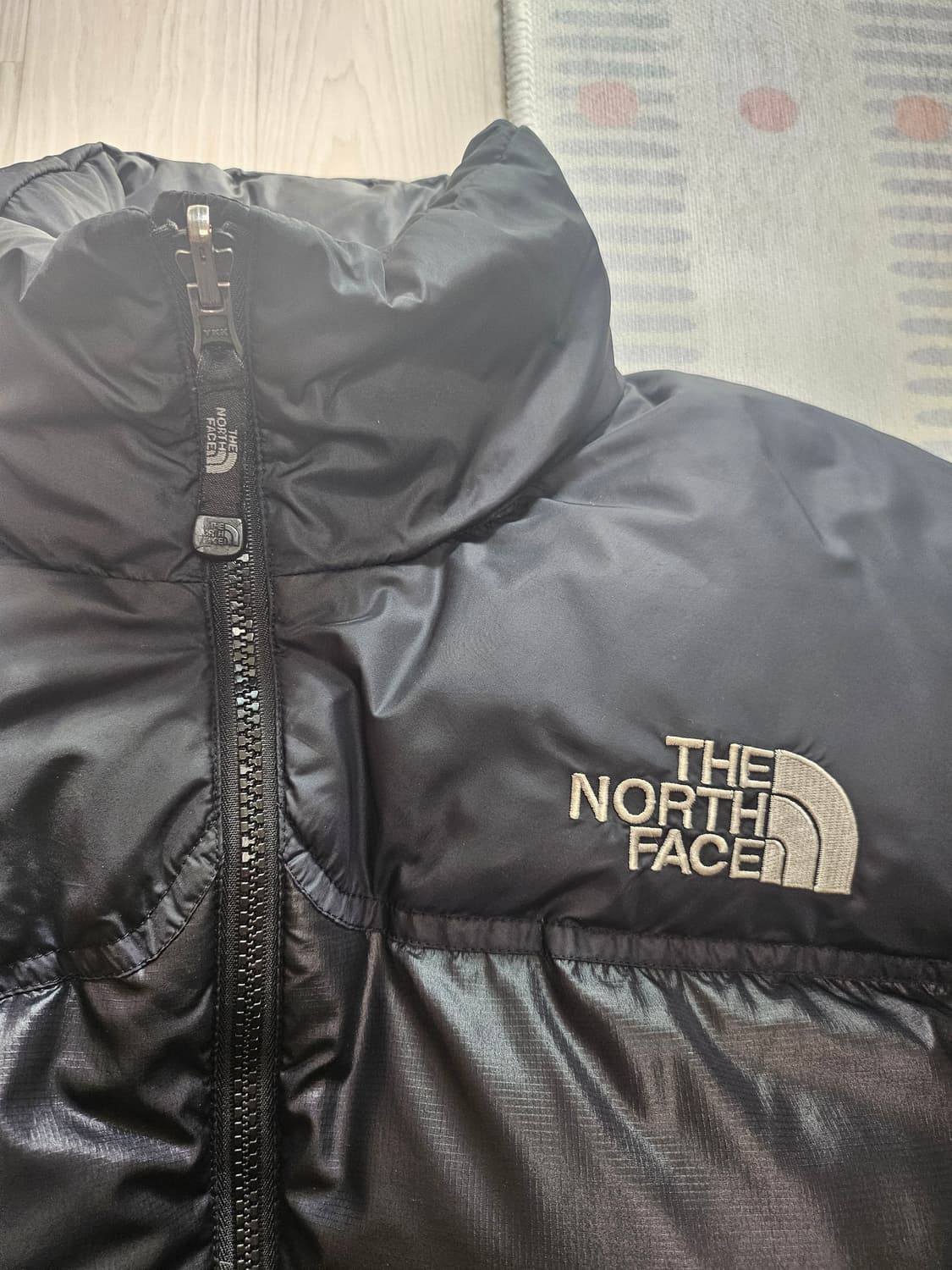 노스페이스 700 눕시패딩 블랙 상품이미지2